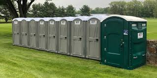 Best Portable Restroom Servicing (Cleaning and Restocking)  in Fox Lake, WI